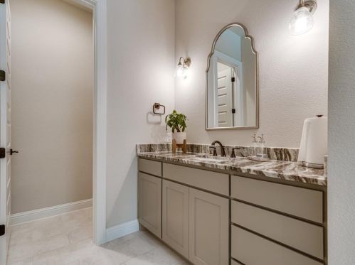 105 Water Garden Dr, Waxahachie TX  75165-6243 exterior
