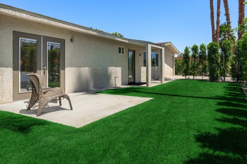 70050 Sun Valley Dr, Rancho Mirage, CA 92270-2443
