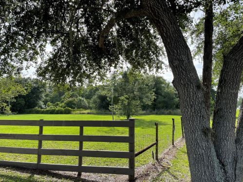 3500 Boggy Crk Rd, Kissimmee FL 34744-9413 exterior