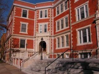 200 Drummond Pl, Norfolk VA  23507-2228 exterior