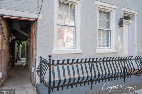 348 Beaver St, Lancaster, PA 17603-5338
