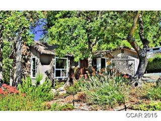 858 Sandalwood Dr, Vallecito, CA 95247-9662
