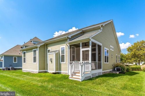 36372 Day Lily Pkwy, Selbyville DE  19975-3742 exterior
