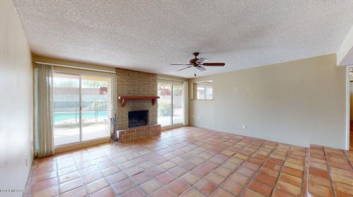 9544 Calle Eunice, Tucson AZ 85715-5823 exterior