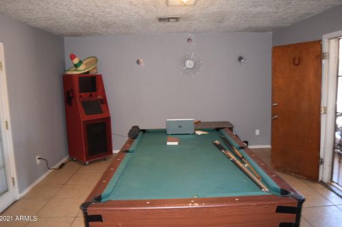 4032 62nd Ave, Phoenix, AZ 85033-4114