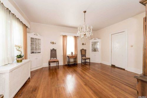 117 Magnolia Ave, Mount Vernon NY  10553-1244 exterior