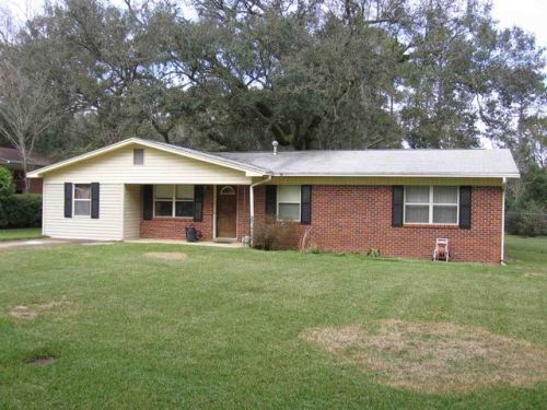 822 Watt Dr, Tallahassee, FL 32303-4627