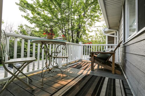 1151 Baldwin Ct, Thiensville WI  53092-5909 exterior