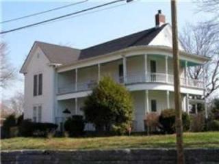 127 Columbia Ave, Fairfield, TN 37033-1715