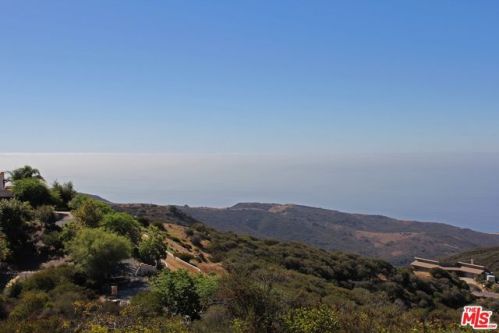 2220 Little Las Flores Rd, Topanga, CA 90290-3483
