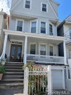 18 12th Ave, Mount Vernon NY  10550-2913 exterior