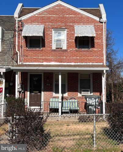 1630 W St, Washington, DC 20020-8120