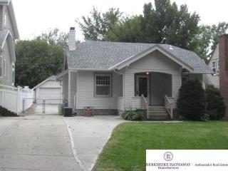 4673 Poppleton Ave, Omaha, NE 68106-2045
