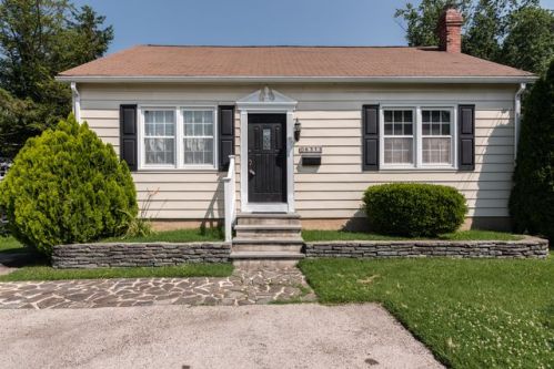 6313 Valley Green Rd, Flourtown, PA 19031-1317
