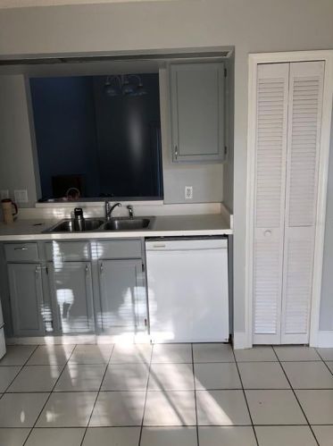 14309 Bay Isle Dr, Orlando, FL 32824-6215
