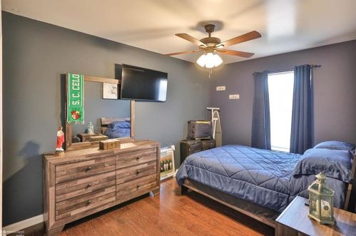 2440 Gillian Ln, Easton PA  18040-5819 exterior