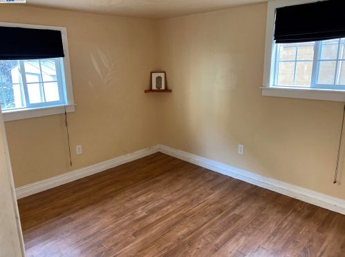 3015 Dakota St, Oakland CA 94602-3801 exterior