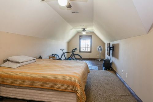 9009 96th Pl, Dyer IN  46373-8972 exterior