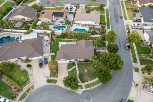 425 Winston Way, Upland CA  91786-2323 exterior