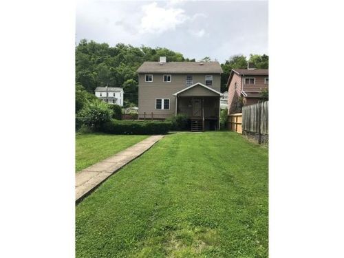 520 Middle St, West Brownsville, PA 15417-2512