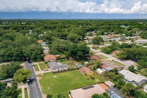 1922 Bel Air Ave, Orlando, FL 32812-8711