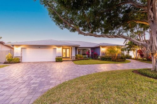 401 6th Ave, Saint Petersburg, FL 33701-4632