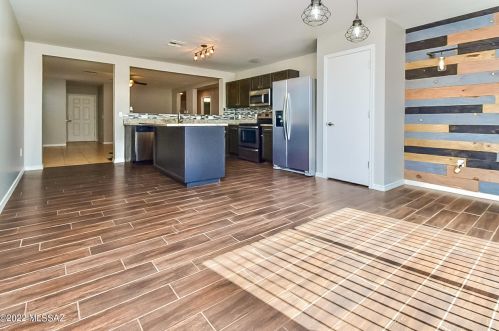 8313 Redshank Dr, Tucson AZ  85757-7911 exterior