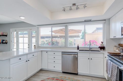 4919 Granite Reef Rd, Scottsdale AZ  85251-1726 exterior