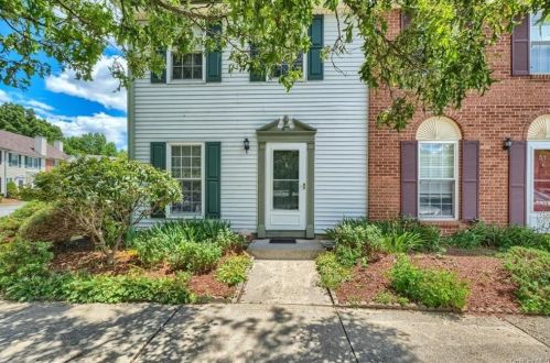 49 Matthews Ln, Washingtonville NY  10992-1202 exterior