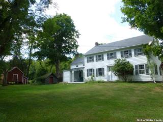 863 Zena Rd, Woodstock, NY 12498-2412