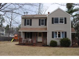 62 Ledgeview Dr, Rochester, NH 03839-5619
