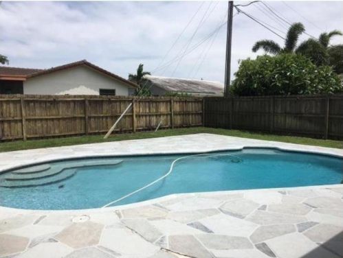 2512 13th St, Boynton Beach, FL 33426-7414