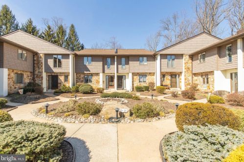 11 Eagleview Dr, Newtown Square, PA 19073-2230