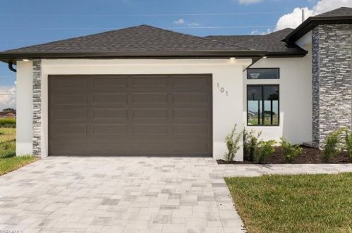 101 23rd Ter, Cape Coral, FL 33909-4211