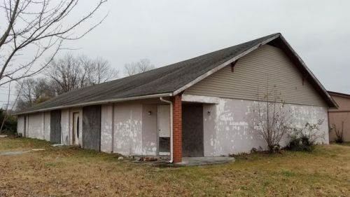 2300 Lincoln Dr, Lowell, KS 66713-2319