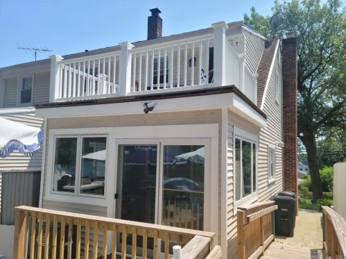 42 Catoona Ln, Stamford CT  06902-4528 exterior