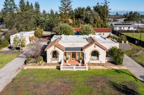 201 Fremont Ave, Los Altos, CA 94024-4066