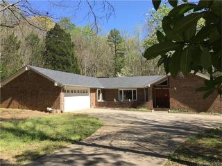 5601 Mountaineer Ln, Concord, NC 28025-9231