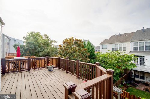 15017 Danube Way, Haymarket VA  20169-3321 exterior