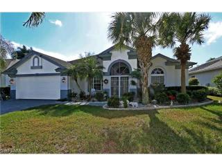 7671 Groves Rd, Naples, FL 34109-0614