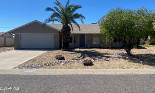 646 92nd Pl, Mesa, AZ 85207-6135