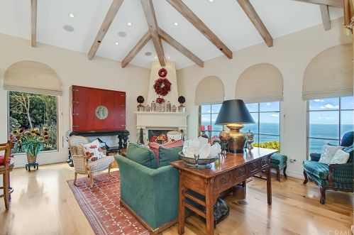 1128 Palos Verdes Dr, Palos Verdes Estates CA 90274-0015 exterior