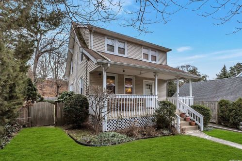 247 Anstice St, Muttontown, NY 11771-3512