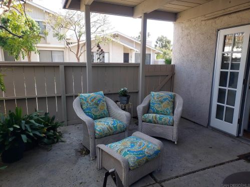 3942 Camino Calma, San Diego CA 92122-2007 exterior