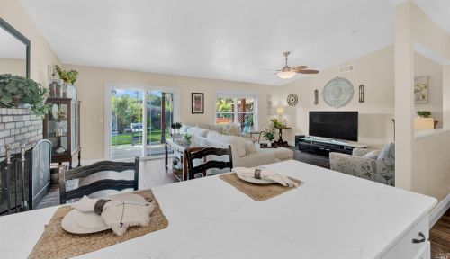 1000 Woodridge Dr, Vacaville CA  95687-6440 exterior