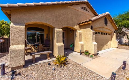 10535 Geyer Willow Rd, Tucson, AZ 85747-9530