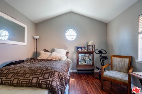 1747 Arlington Ave, Torrance CA 90501-3531 exterior