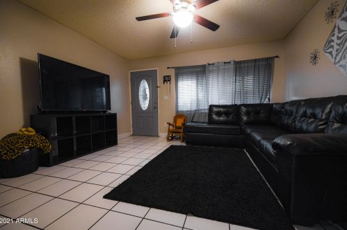 1809 51st Dr, Phoenix, AZ 85035-3830