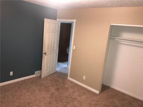 601 Parkridge Ave, Midvale, IA 50124-9463
