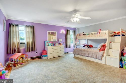 2148 Ritner Hwy, Carlisle PA 17015-9305 exterior